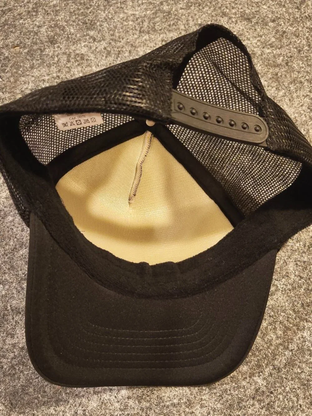 Coney Island Picnic Trucker Hat – Gentle Touch Medspa – Black Mesh Snapback